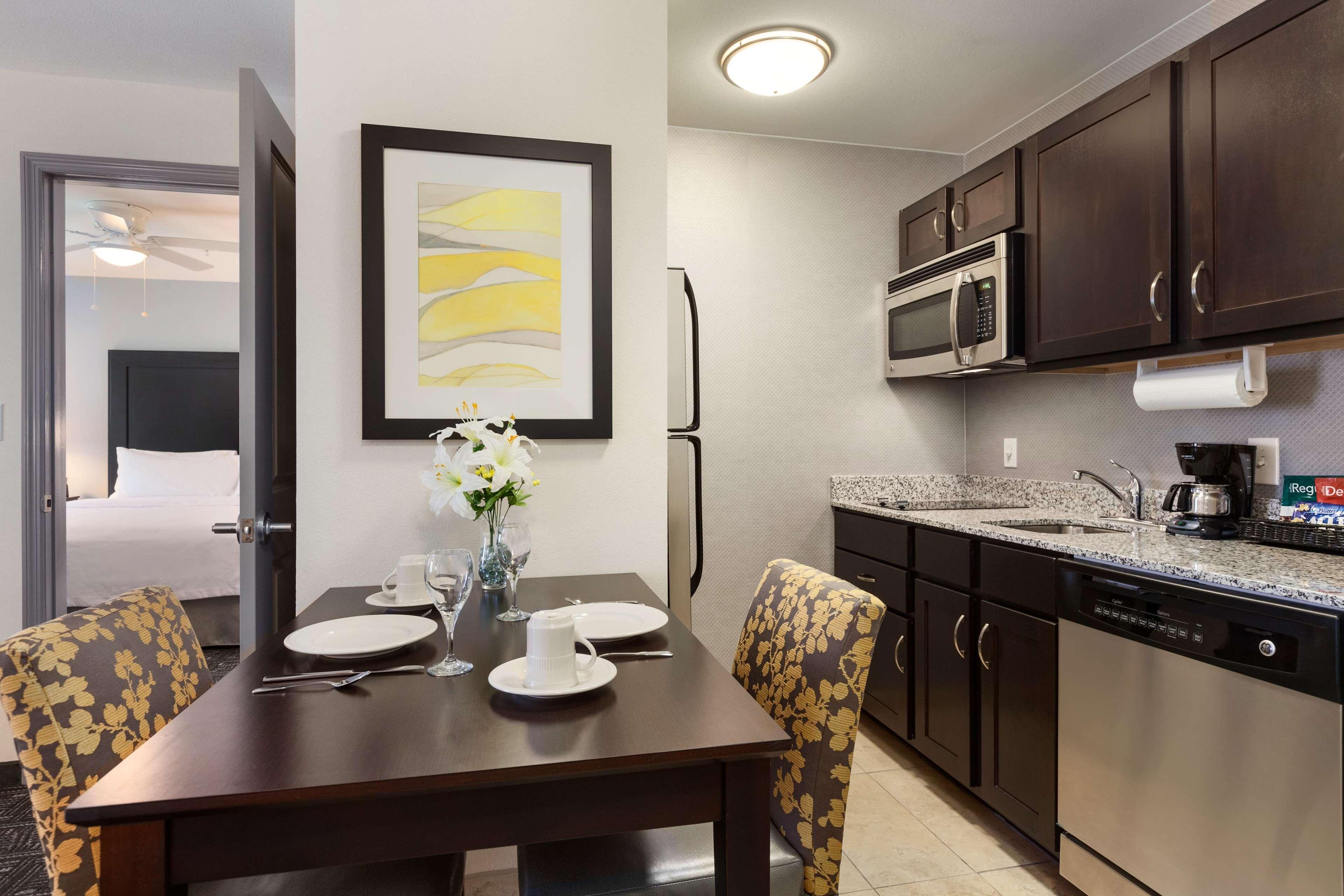 Homewood Suites By Hilton Huntsville-Downtown Bagian luar foto