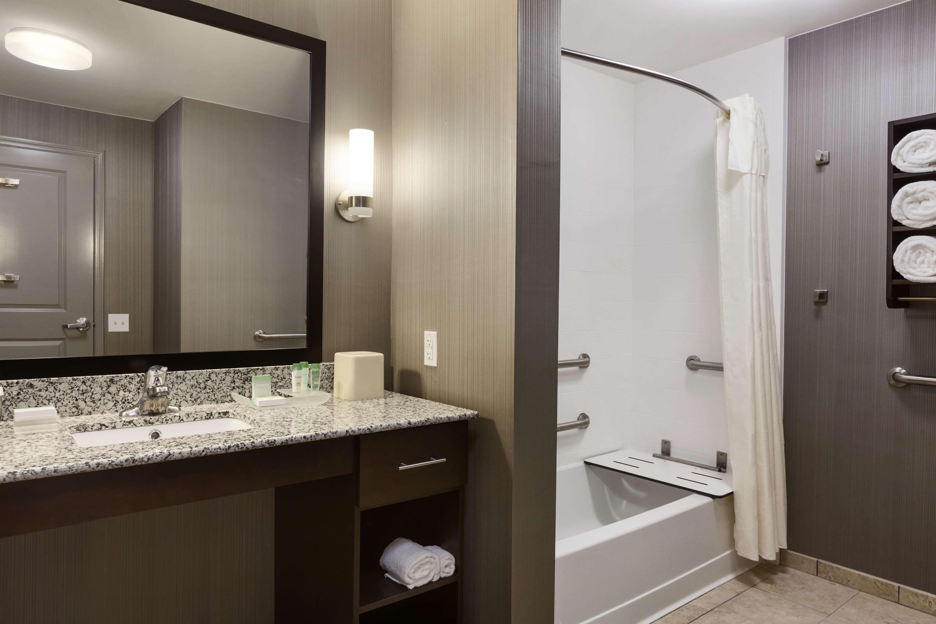 Homewood Suites By Hilton Huntsville-Downtown Bagian luar foto