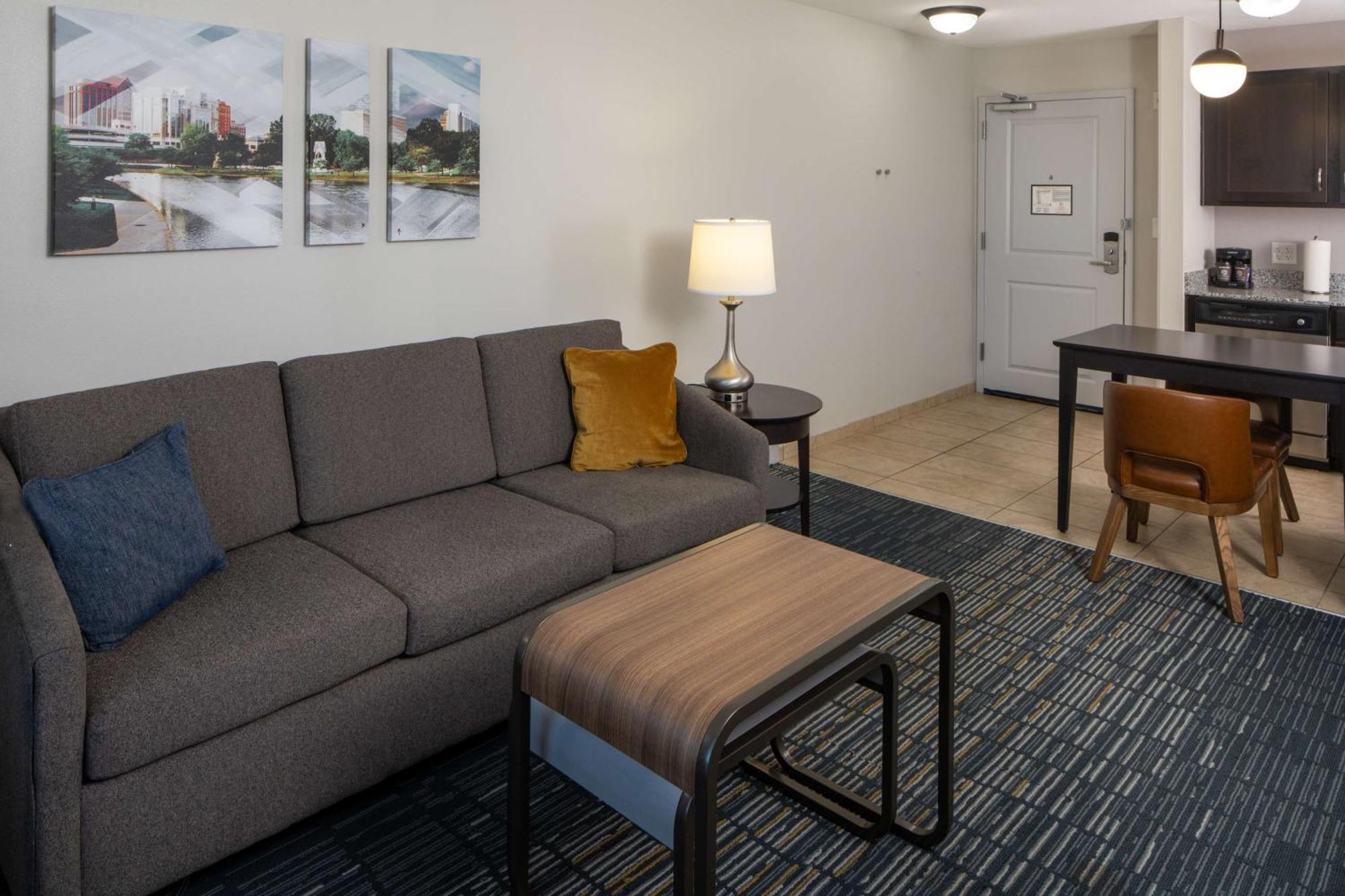 Homewood Suites By Hilton Huntsville-Downtown Bagian luar foto