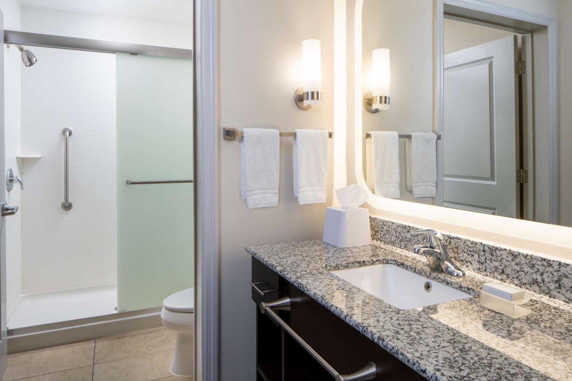 Homewood Suites By Hilton Huntsville-Downtown Bagian luar foto