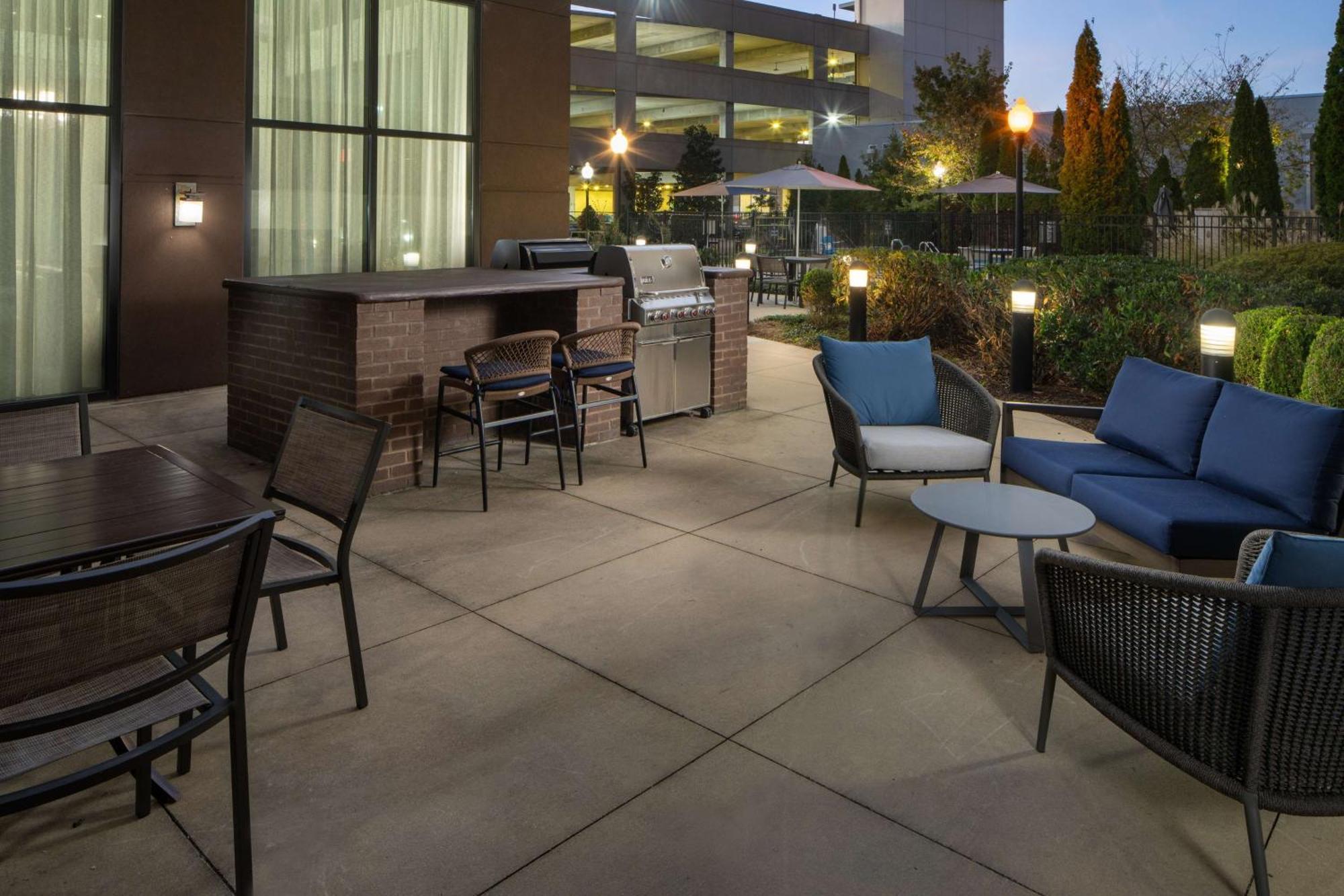 Homewood Suites By Hilton Huntsville-Downtown Bagian luar foto